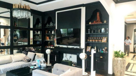 Bán biệt thự khu đô thị Ciputra, Tây Hồ, Hà Nội. Diện tích: 246m2 x 4,5T. Lô góc. Giá: 93,5 tỷ