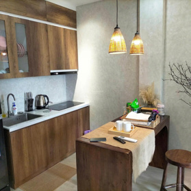 8 tầng - Trích Sài - Tây Hồ - 110m2 - nhà mới - 33 tỷ - 21 phòng ~ dòng tiền 1,8 tỷ/năm