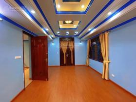 Chỉ hơn 200tr/1m, Bán Biệt Thự Cầu Giấy 135m, lô góc, Ô TÔ tránh, ngõ thông, kinh doanh đỉnh.