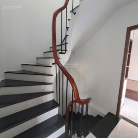 LÔ GÓC 8.9 Tỷ, KĐT Văn Quán, mặt ngõ, ô tô tránh, kinh doanh DT sổ 38.2m2/50m2 tầng 2, 5 tầng,4 ngủ