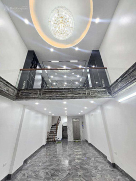 BÁN NHÀ 6 TẦNG THANG MÁY MỚI TRUNG TÂM QUẬN HOÀNG MAI - PHÂN LÔ GẦN HỒ ĐỀN LỪ - Ô TÔ - KINH DOANH