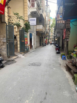 Chính chủ bán nhà tại Quan Nhân 35.m2 7T thang máy cực hiếm gần phố cách ô tô 20m thiết kế siêu đẹp