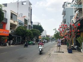 Bán Nhà 2 Lầu, 3PN, Hẻm Thông 6m, Ngay sau lưng CV Suối Tiên, Q9