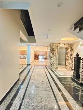 Nhà mặt phố Hàng Trống, DTMB 286m2, mặt tiền 8.5m, 1 chủ 1 sổ. Giá 286 tỷ. Quận Hoàn Kiếm