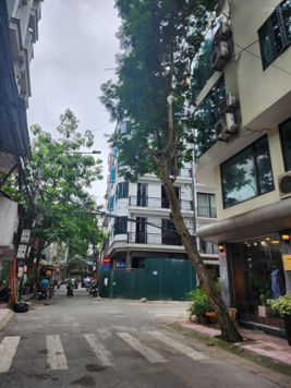 Mặt phố Lạc Chính 115m2 x 10T thang máy 1 Hầm - Mặt tiền 6m ô tô tránh kinh doanh 2 thoáng view hồ