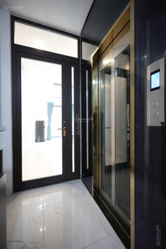 Bán nhà dòng tiền, Âu Cơ trong đê, 7 tầng thang máy, ngõ thông, 15m mặt phố 60m2 x 7T, chỉ 13.3 tỷ