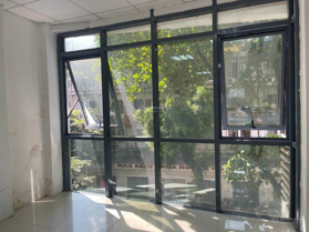 Cho thuê sàn văn phòng Trần Xuân Soạn 100m2 MT 6m thông sàn giá 18tr