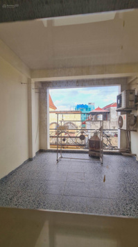 Cần bán nhà số 42 đường Võng Thị Tây Hồ gần Hồ Tây nhà mới