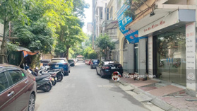 Nhà riêng Hoàng Sâm, Hoàng Quốc Việt - ô tô tránh vỉa hè kinh doanh - 60,2m2 nhỉnh 16 tỷ