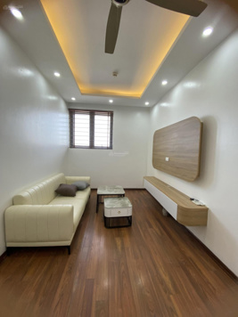 Cần bán gấp căn hộ CC đẹp phố Trịnh Văn Bô, TT Nam Từ Liêm, 69m2, 4.15 tỷ, tặng toàn bộ nội thất