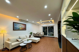 Bán căn hộ chung cư 3PN tại khu đô thị Mỹ Đình II, giá 5,5 tỷ