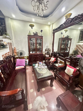 Nhỉnh 5 tỷ có nhà 42m2 x 5 tầng ngõ 612 Đê La Thành - ba đình - gần ô tô tránh, gần phố