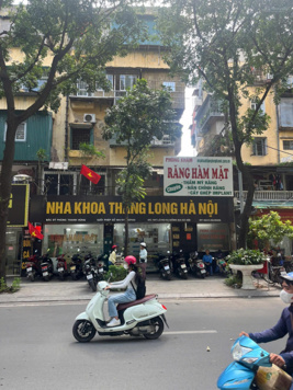 Cho thuê nhà mặt phố 107 Láng Hạ, diện tích 110m2, mặt tiền 10m