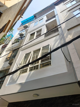 Hiếm quá Nguyễn An Ninh 39m2 5 tầng, 3 ngủ - đẹp - ô tô đỗ cửa, gần các trường đại học. Giá 6,5tỷ