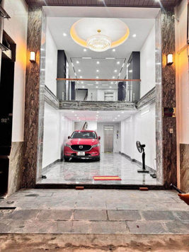 Độc quyền! Lê Trọng Tấn ô tô vào nhà, 50m2*6T, MT 5m, Thang máy , Nhà thoáng mát đẹp, Sổ vuông đẹp.