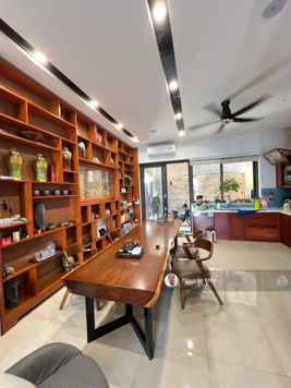 Giá đầu tư, bán gấp Giang Văn Minh, Kim Mã 122m2 x 6T, MT 11m, KD đỉnh, nhỉnh 48 tỷ(TL) 0982 880 335