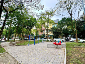 Bán biệt thự đường Lê Đức Thọ 125m2, lô góc, 125m2, giá 45 tỷ