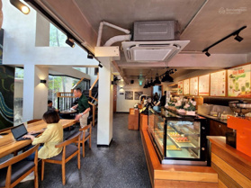 Bán nhà đối diện Lotte Tây Hồ, mặt phố Lạc Long Quân - 145m2, MT 5.5m - 48 tỷ - vuông đẹp