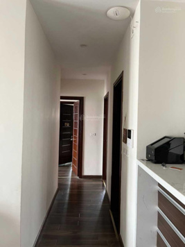 Chuyển xuống nhà mặt đất nên cần chuyển nhượng lại căn hộ 3 phòng ngủ 151,2m2 ở Vimeco Nguyễn Chánh