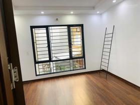 Bán nhà - Phan Đình Giót - Vị trí đắc địa - 36m2 - 5 tầng - 4.5m MT - Giá nhỉnh 6 tỷ