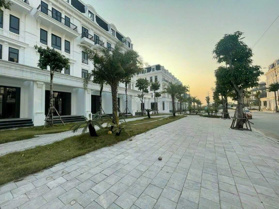 Cần bán gấp căn liền kề 2 mặt tiền đường 22,5m và đường 12m giá tốt nhất 0965 039 229