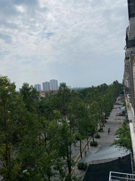 Bán căn liền kề 75m2 - mặt đường 30m - view trực tiếp sang hồ Cây Đàn