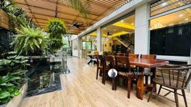 Bán gấp biệt thự Ciputra lô góc, 3 thoáng, nội thất châu âu, ở ngay 300m2 * 4,5T