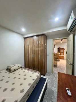 Bán CHCC HH Linh Đàm - 2 ngủ - 1VS - giá 1ty9 - tầng trung toà nhà mặt đường đi lại thuận tiện