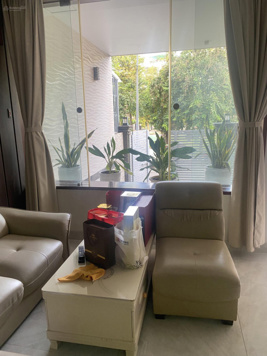 Cần bán gấp nhà phố KDC Đại Phúc, 100m2, hầm trệt 3 lầu, view công viên, giá chỉ 11tỷ LH 0906 331 444