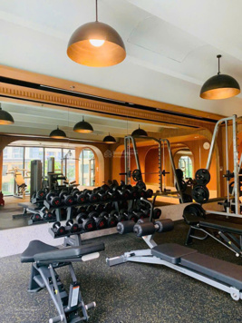 Chính chủ bán gấp căn hộ Masterise Lumiere Boulevard 2PN, 1WC giá 3tỷ650 đầy đủ nội thất.