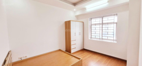 Mình chủ bán căn hộ tầng 12 ban công Bắc toà OCT2 DN2 Bắc Linh Đàm DT 65m2 LH 0983 466 681