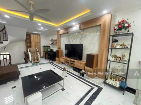Bán nhà Thạch Bàn - Long Biên. Gần Phố Cổ Linh, ngõ nông, thông. 50m2 x 5T. LH 0965 858 116
