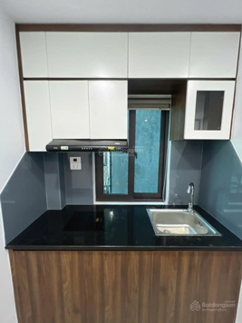 Tòa CCMN Cầu Giấy xây mới - DT 48m2 - MT 4m - 7 tầng TM - sát ô tô - Giá 9.5 tỷ