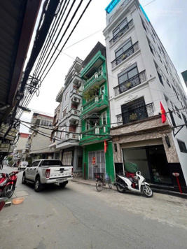 Toà nhà 7 tầng 90m2 - 23 căn hộ dòng tiền cho thuê Tân Mai / Hoàng Mai. Doanh thu 130tr/ tháng