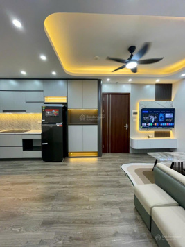 Cần tiên bán gấp căn 56m2 - 2ngủ&2 vệ sinh HH2B Linh Đàm Hoàng Mai Hà Nội, full nội thất mới.