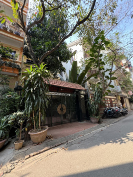 Bán nhà Kim Ngưu, phân lô cán bộ, ô tô lướt, mặt tiền bề thế, 72m2, hơn 18 tỷ