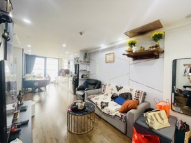 Cần bán căn chung cư tầng cao An Quý Hưng, ngay gần ngọc thuỵ, long biên, view tuyệt đẹp, giá tốt