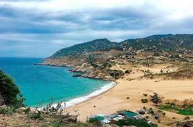 Bán 3.000m2 (hai mảnh cạnh nhau) đất mặt đường DT.701 Phước Dinh, Ninh Thuận - Giá 3,5tr/m2