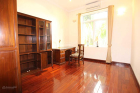 Chính chủ bán biệt thự song lập T3 Ciputra, view sông thoáng mát, DT 324m2. LH 0966 998 392