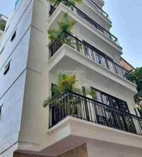 Cho thuê nhà riêng tại Phố Thái Hà, Đống Đa, Hà Nội DT 100m2x6T có thang máy ô tô đỗ cửa