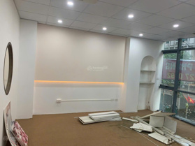 Cho thuê sàn văn phòng tầng 3 phố Trần Xuân Soạn 72m2, ngang 5.5m, giá chỉ 18 triệu