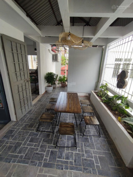 Homestay giường tầng giá 1.3tr - đủ đồ cổng Đại Học Mỹ Thuật CN, 360 Đê La Thành