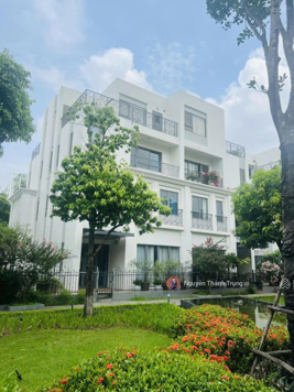 Chủ nhà đi nước ngoài bán căn BT tâm huyết 160 m2 giá 50 tỷ đồng