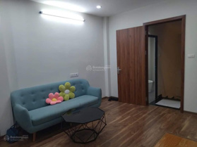 Cho thuê nhà riêng ngõ Quỳnh - Thanh Nhàn 31m2 5T giá 13,5tr