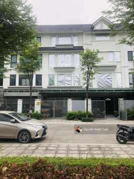 Chính chủ bán nhà Geleximco C2-Ô17 (120m2, mặt rộng 6m, 5 tầng) vườn hoa, đường to, đẹp nhất khu C