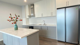 Hot: Cho thuê căn hộ 3PN, 145m2, đồ cơ bản, tại Hà Đô Park View, với giá 20tr. LH em: 0355 965 987