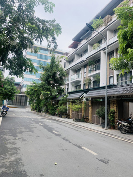 Hỗ trợ giải chấp, bán gấp nhà vườn liền kề quận Hai Bà Trưng - 94m2 - MT 5.1m - 29 tỷ