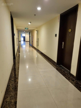 Cho thuê căn hộ tòa B 70m2 2PN full đồ tầng trung tại chung cư Hòa Bình Green City