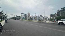 NHÀ ĐẸP, SIÊU DÒNG TIỀN.NGAY MẶT PHỐ MẶT NGÃ TƯ HỒNG TIẾN , NGUYỄN VĂN CỪ , GIÁ TỐT ĐẦU TƯ.