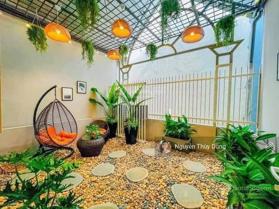 Bán siêu phẩm mặt phố Vạn Bảo - 55m2x9T, thang máy - kinh doanh đỉnh - lô góc - giá NHỈNH 30 tỷ